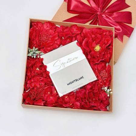 Mont Blanc Signature EDP - Hương thơm nhẹ nhàng, sang trọng cho cô nàng tự tin